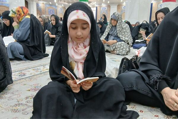 برگزاری مراسم پرفیض دعای عرفه در مصلی باقرشهر 