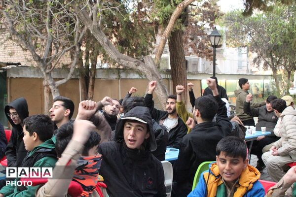 پاتوق نوجوان مبارز پسران نوجوان شهرستان بجنورد