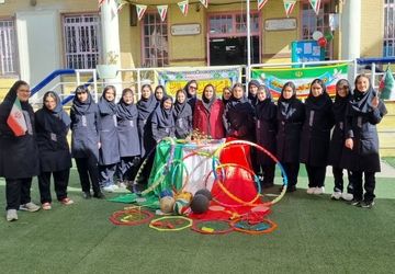 طنین‌انداز شدن زنگ انقلاب در دبیرستان سما شیراز