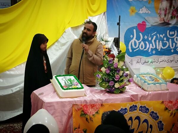 خلوتی در مسجد برای شنیدن صدای قلب و نزدیکی به پروردگار