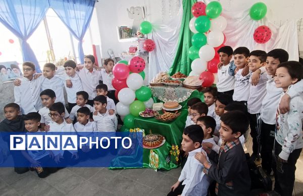 جشن میلاد امام زمان(عج)در دبستان شهید عجمی فدافن کاشمر