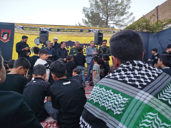 بازدید مسئولان بسیج کاشمر از هیئت دانش آموزی انصار المهدی (عج) رهروان شهدا و قاسم بن الحسن 