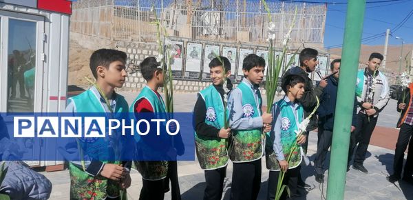 غبارروبی گلزار شهدا 