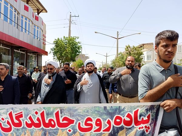 برگزاری پیاده‌روی جاماندگان اربعین حسینی در دهگلان با حضور پرشور مردم