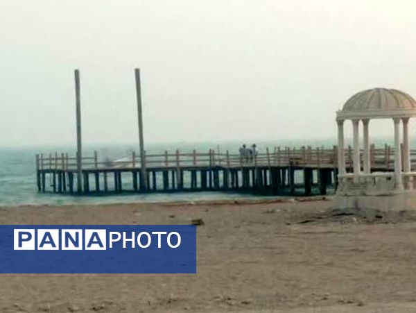 جلوه‌ای از زیبایی اسکله بندر چارک