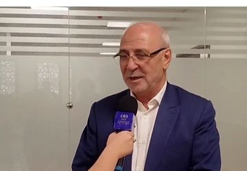 در تمام مدارس برخوار از وسایل هوشمندسازی استفاده می‌شود