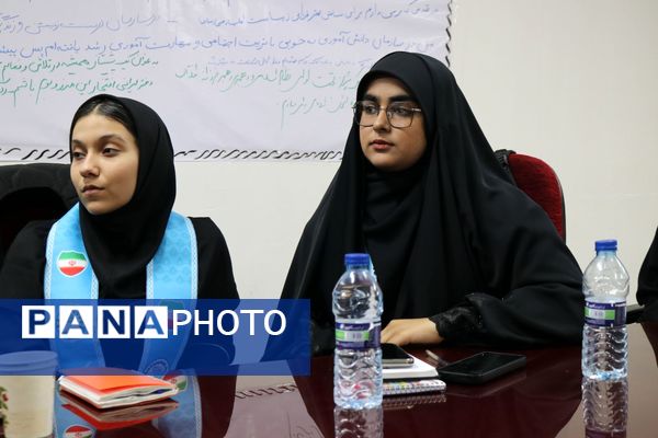 نشست اعضای شورای دانش‌آموزی مازندران 