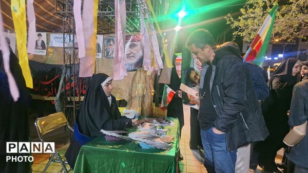 حماسه حضور شهروندان مشهدی کف خیابان های مشهد