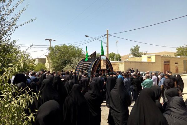  جلوه‌هایی از عزاداری مردم بنادکوک در روز شهادت امام رضا(ع)