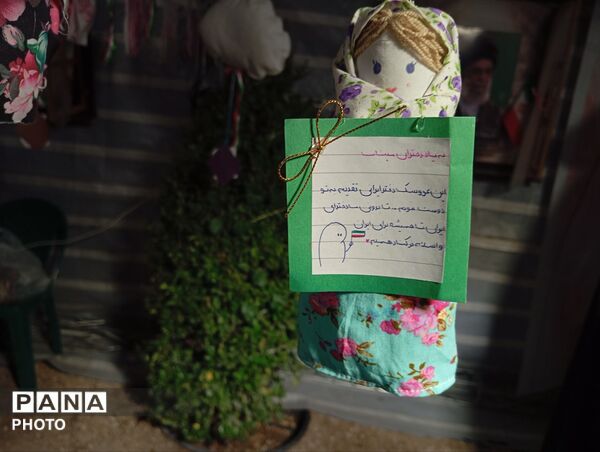 موشک خیابان و تنگه هرمز گلوی دشمن را فشرده است