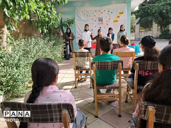 جشن بزرگداشت حکیم فردوسی و پاسداشت زبان فارسی 