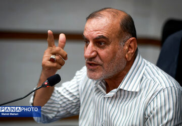 ضرورت بهره‌گیری از تجربیات پیشکسوتان در سازمان دانش‌آموزی/ باید دانش‌آموزان را برای حفظ وحدت و تقویت هویت ملی تربیت کنیم 