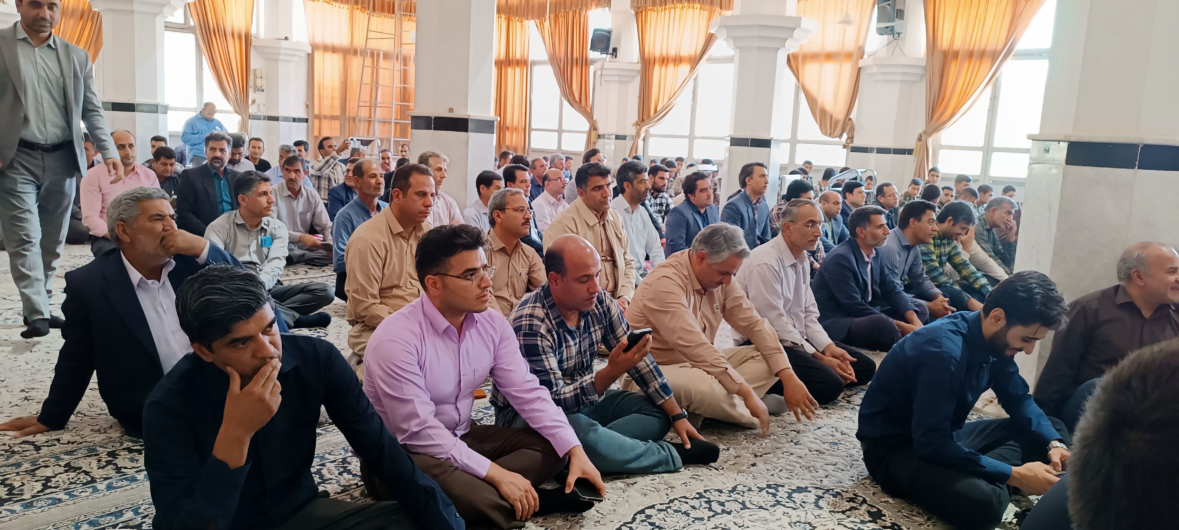 مراسم یادواره شهدای خدمت به‌مناسبت هفته دولت در شهرستان خلیل آباد 