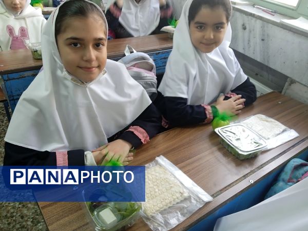 افطاری دانش آموزان روزه اولی مدرسه دخترانه هدی یک شهرستان قدس