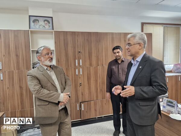 حضور فرماندار شهرستان بیرجند در اداره تامین اجتماعی منطقه یک 