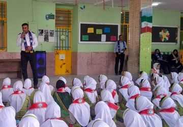  از فعالیت‌های سازمان دانش‌آموزی میناب تقدیر شد