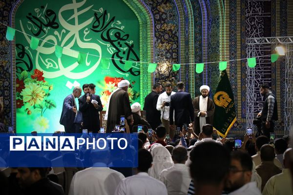 عید امامت در حرم امام رضا(ع)