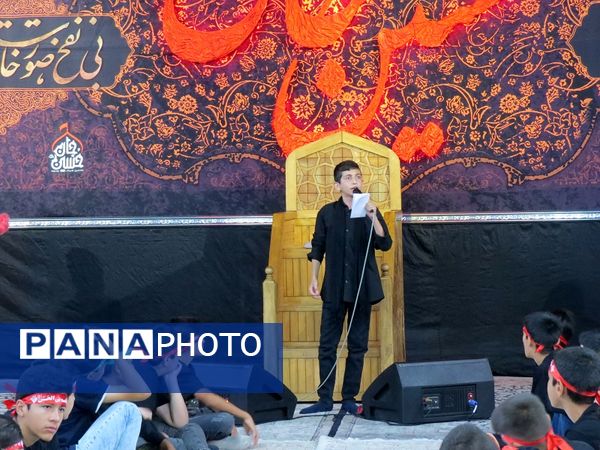 دوازدهمین سوگواره سراسری احلی من العسل در سالن نجابت شهرستان بجنورد