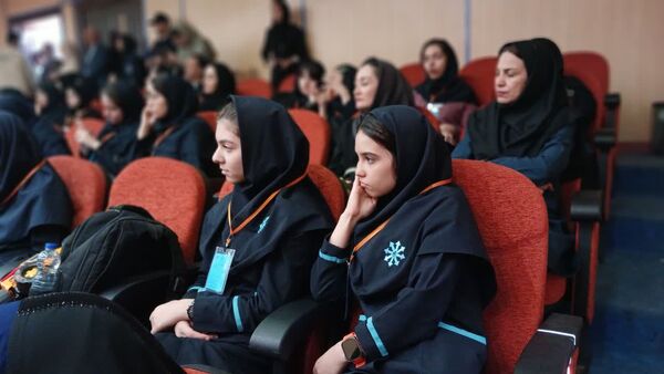 برگزاری اختتامیه کارسوق کشوری لیزر وفوتونیک در مرکز آموزش عالی امام خمینی(ره) محمدشهر کرج 