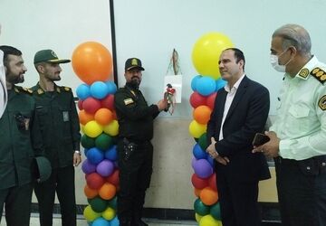 طنینِ «زنگ مقاومت» در دبستان المهدی سپاهان‌شهر هم‌زمان با آغاز سال تحصیلی