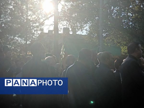 برپایی آیین خطبه‌خوانی خادمین حرم رضوی در روز شهادت امام رضا(ع) در اصفهان