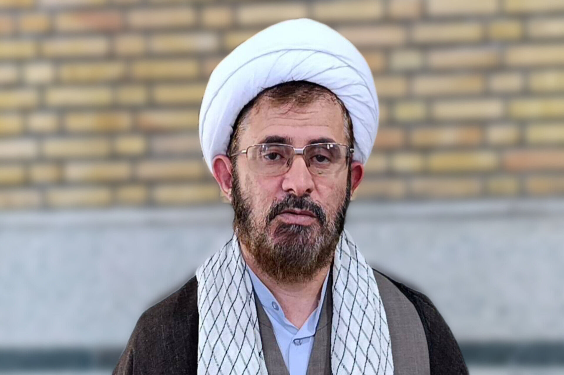 اتحاد ملی رمز پیروزی ملت ایران است