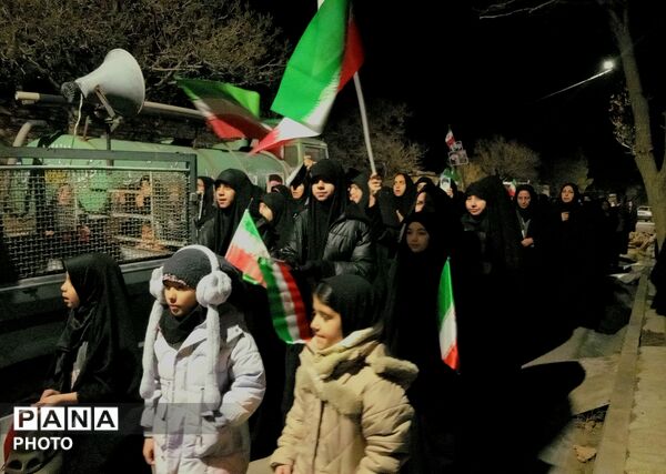 هفتمین شب از خروش مردم جلگه رخ به خونخواهی رهبر شهید انقلاب اسلامی 
