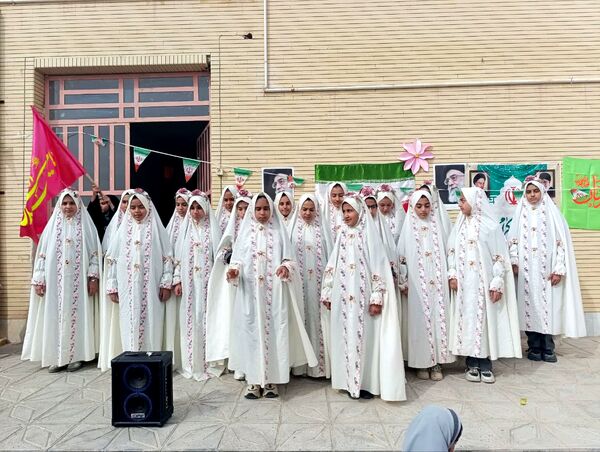 جشن نیمه شعبان در دبستان خدیجه کبری ابرکوه