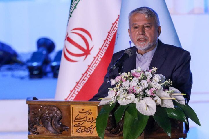 صالحی امیری: ۲۷ اختیار جامعه گردشگری به استان‌ها تفویض شد 