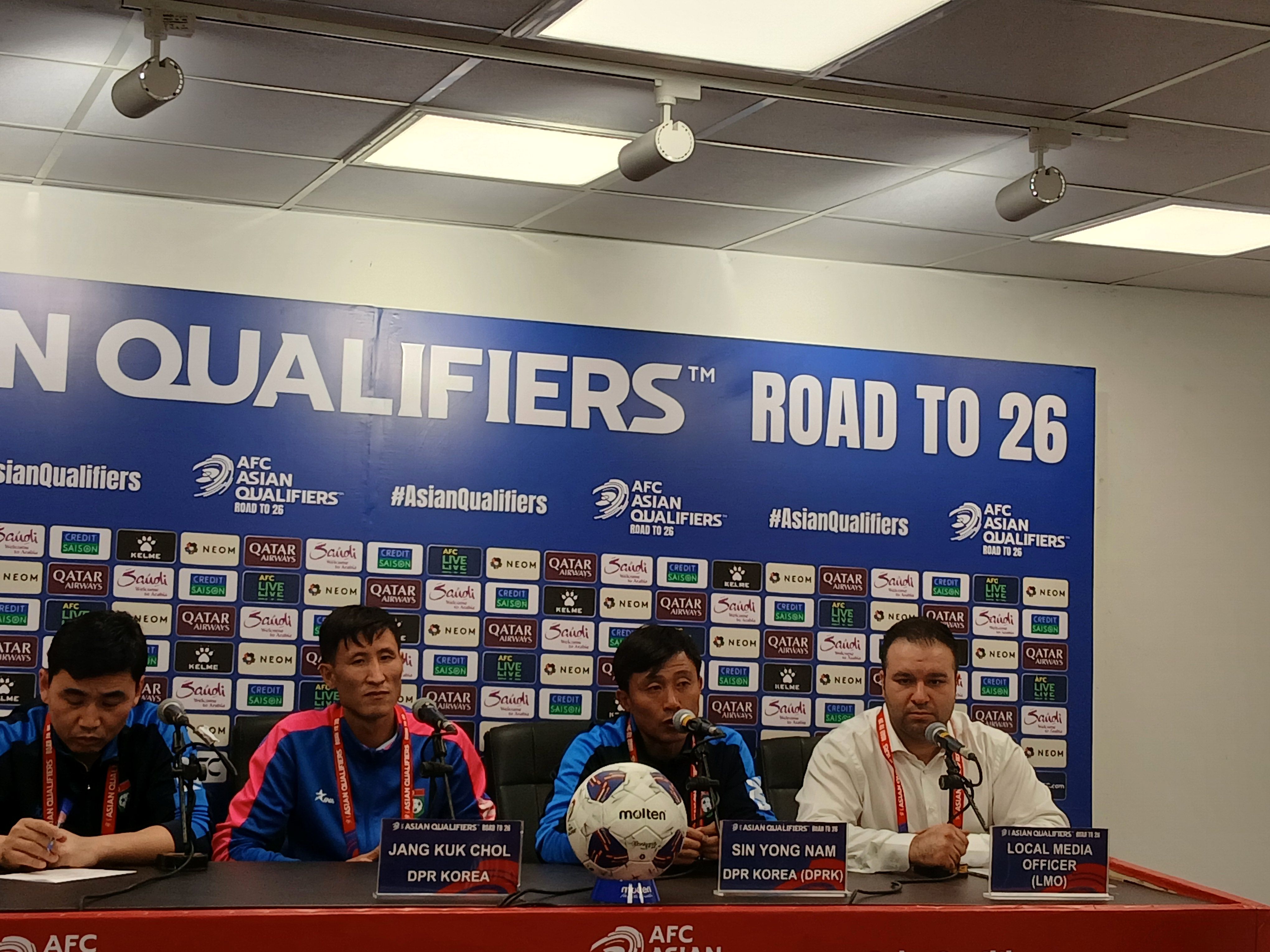 رد ادعای کره‌ای‌ها؛ دهقانی:تیم کره‌شمالی از اول دنبال پرواز به تهران بود