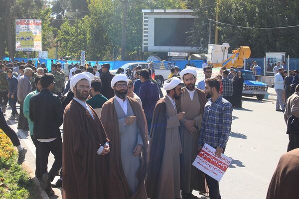 راهپیمایی 13 آبان در کرمان