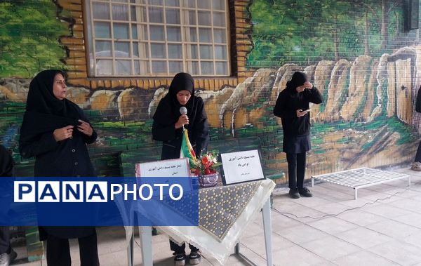 گرامیداشت هفته بسیج دانش آموزی در دبیرستان فیاض 