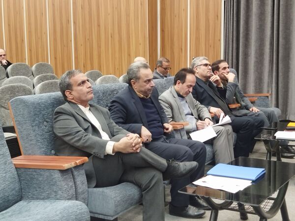 همایش نماد در منطقه ۱۵