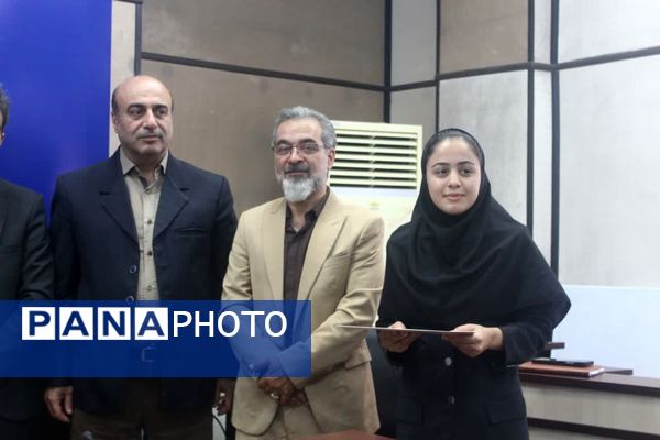 تقدیر از خبرنگاران در گلوگاه 