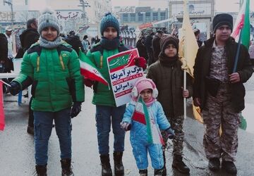 اراک در سرما،میزبان گرمیِ حضور لبیک‌گویانِ راه امام‌وشهدا بود