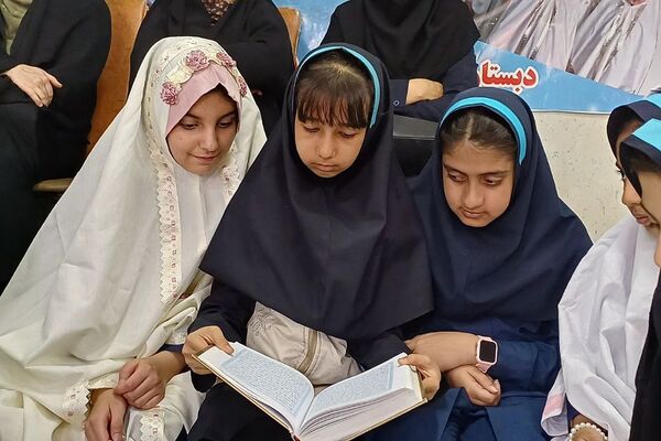 افتتاحیه طرح مصباح الهدی در مدرسه لاله‌های انقلاب شهرستان ورامین