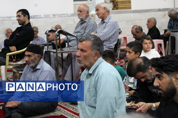 برگزاری مراسم گرامیداشت سالگرد ارتحال امام خمینی (ره) در شهر درق