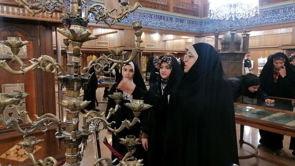 اردوی زیارتی تفریحی دانش‌آموزان معتکف زرقان 