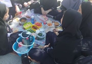  عصرانه سلامت در مدرسه خدیجه کبری شهر ماژین