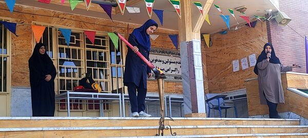 برگزاری المپیاد درون مدرسه‌ای دبیرستان حضرت معصومه «س» ناحیه 4 کرج 