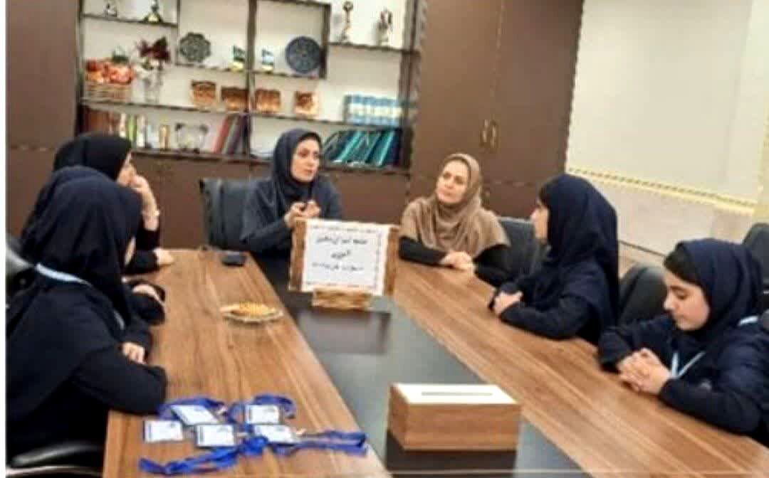تحول در مدیریت مدارس استعدادهای درخشان خوزستان با فعال‌سازی شورای دانش‌آموزی