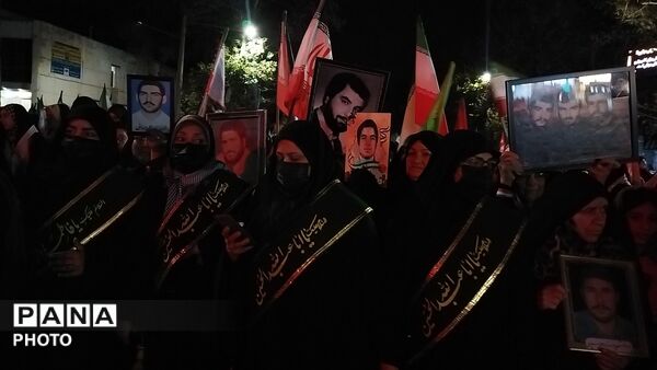جانفدایان ایران در خیابان امام خمینی نیشابور-۱