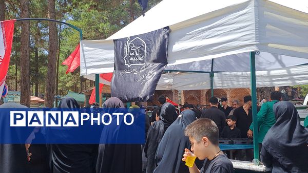 قاب هایی از جنس عاشقی 