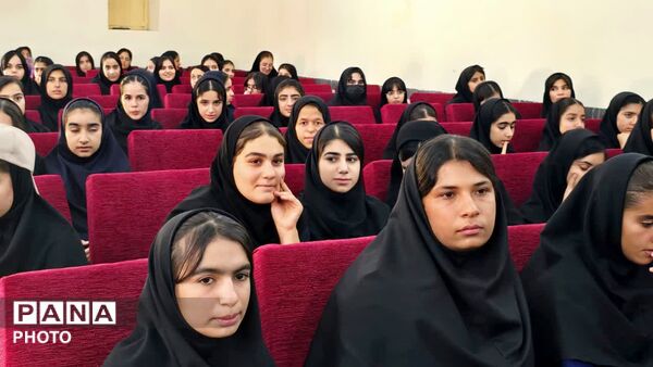 زنگ بازگشایی مدارس در شهرستان لنده نواخته شد