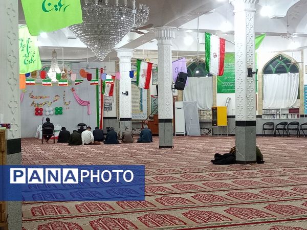 مراسم اعمال شب نیمه شعبان در مسجد جامع شهر کندر