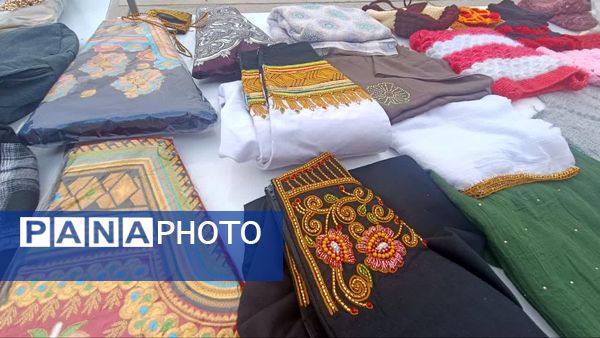 نمایشگاه آثار و دست‌سازه‌های هنرجویان در شهر رویدر