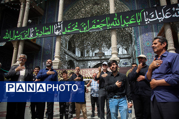 حضور دسته‌عزاداری سالروز شهادت امام جعفر صادق(ع) در حرم حضرت معصومه(س)