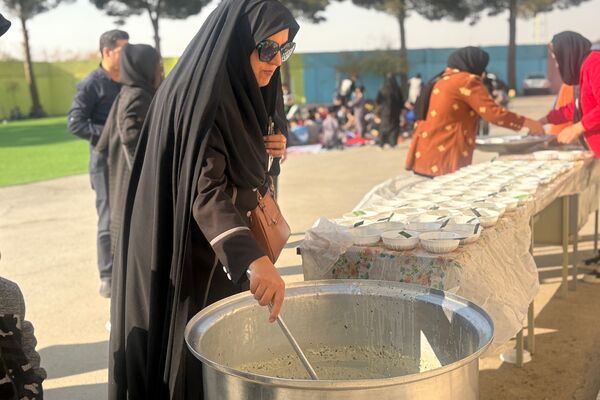 نغمه عزاداری دختر پیامبر(ص) در آشیانه علم و دانش شهید بهنام محمدی و  منتظر قائم 