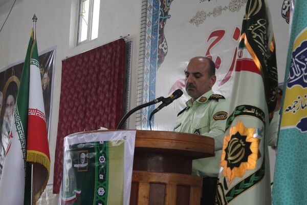 اقامه نماز جمعه در گلوگاه 