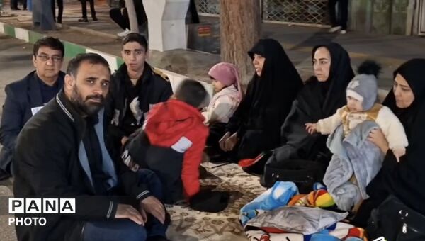 اجتماع عظیم مردمی در لحظات تحویل سال در شهرستان تربت جام